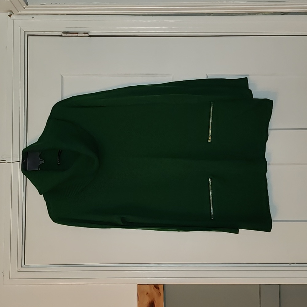New York & Company. Green cowl neck sweater. XL